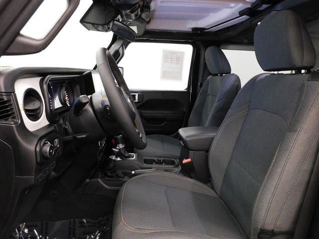 Used 2024 Jeep Wrangler Sport S image 18