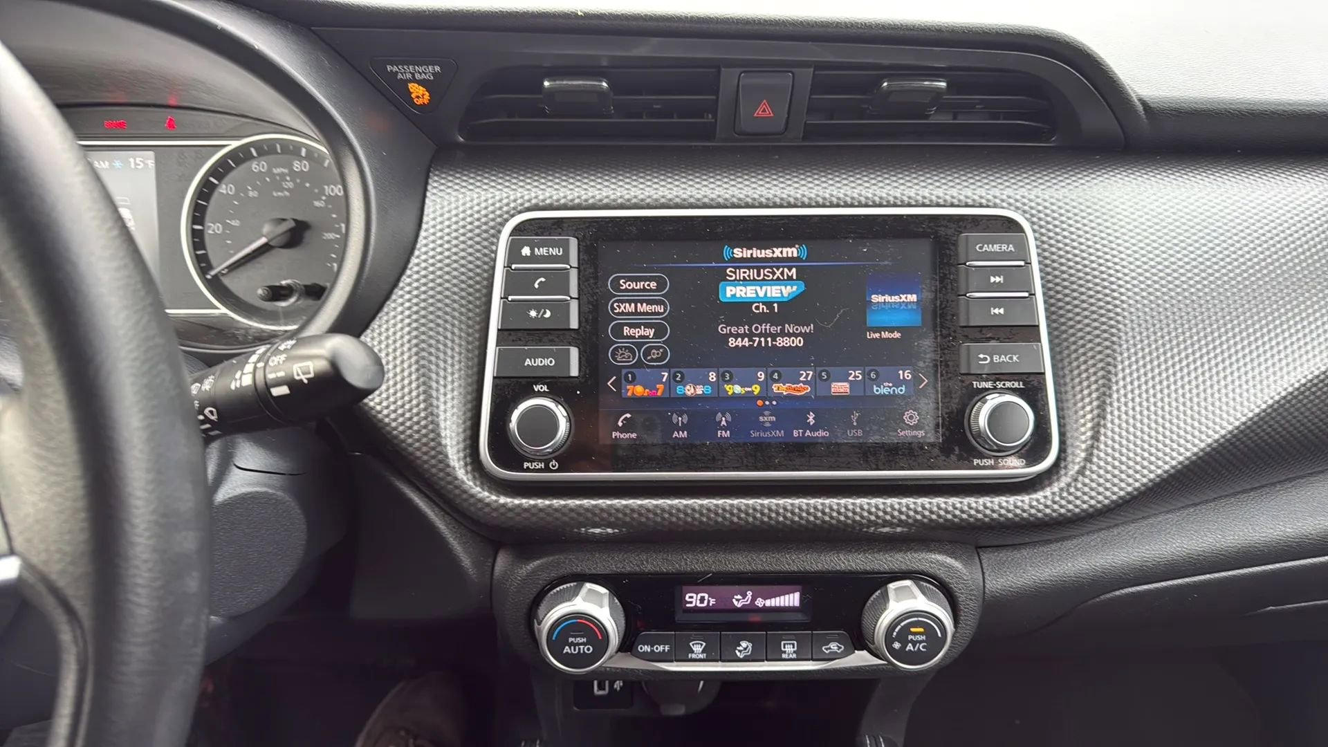 Used 2019 Nissan Kicks SV image 18