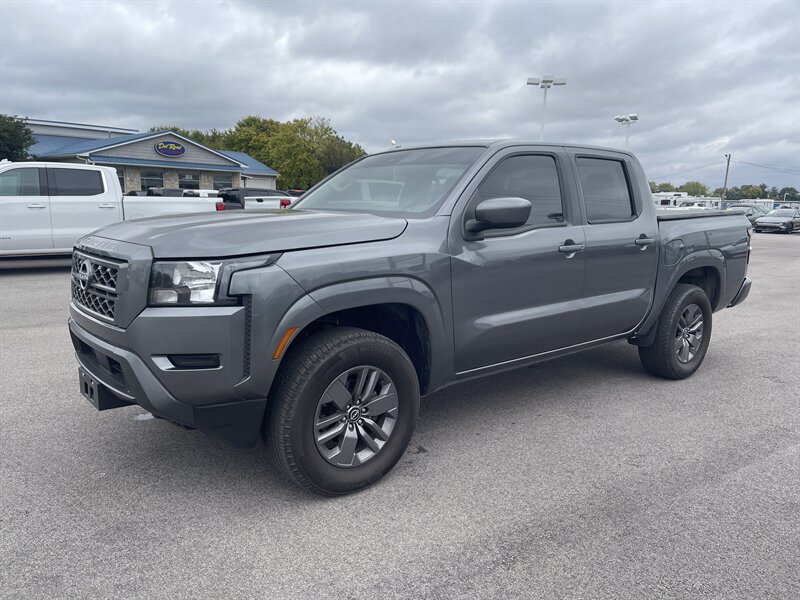 Used 2023 Nissan Frontier SV AWD/4WD image 7