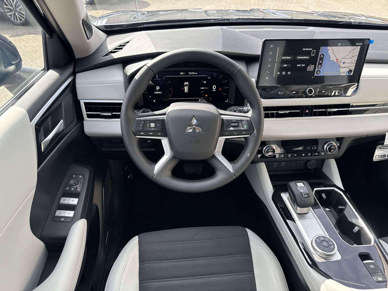 New 2026 Mitsubishi Outlander SE FWD image 8