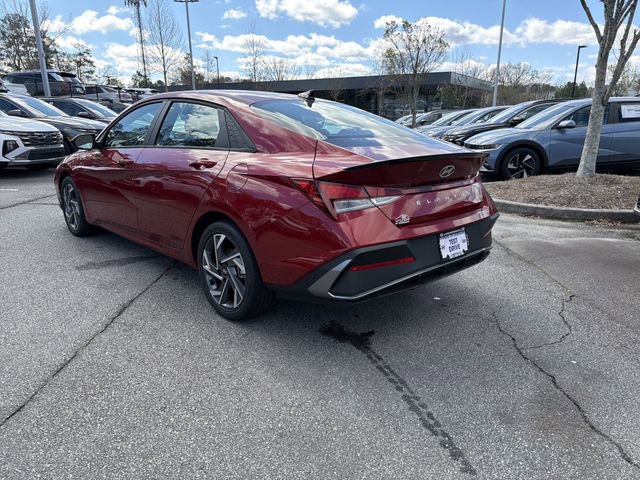 Certified 2025 Hyundai Elantra Sport image 5
