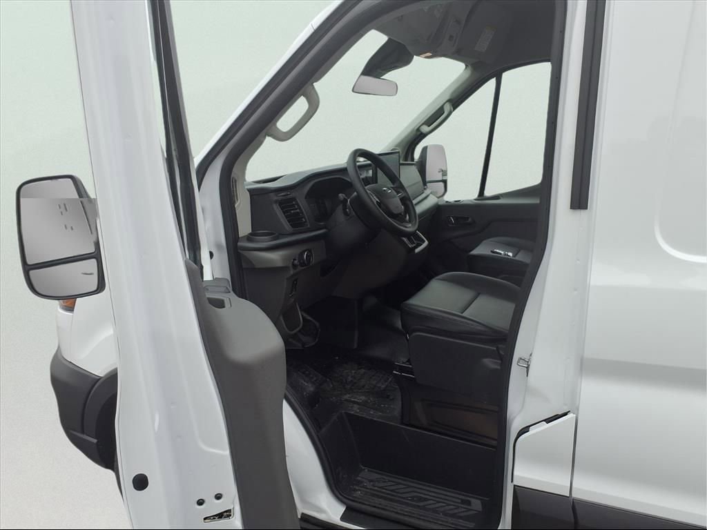 New 2026 Ford Transit 250 148 Medium Roof w/ Load Area Protection Package image 22