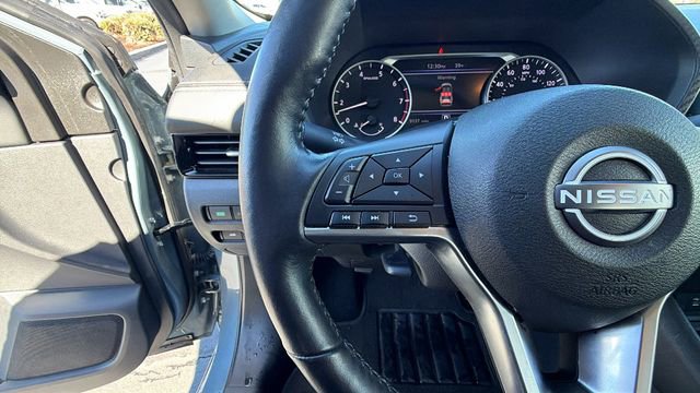 Used 2025 Nissan Sentra SV w/ All-Weather Package image 27