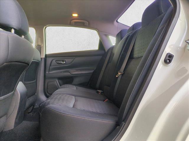 Used 2017 Nissan Altima 2.5 S w/ Power Driver Seat Package image 16