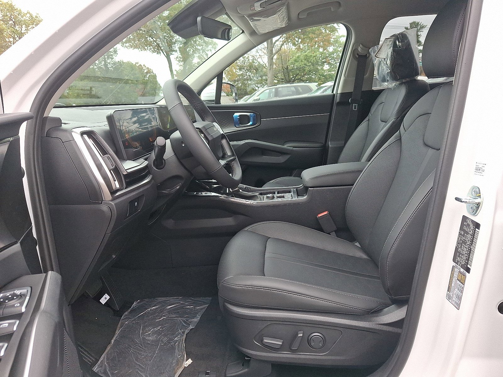 New 2026 Kia Sorento S image 9