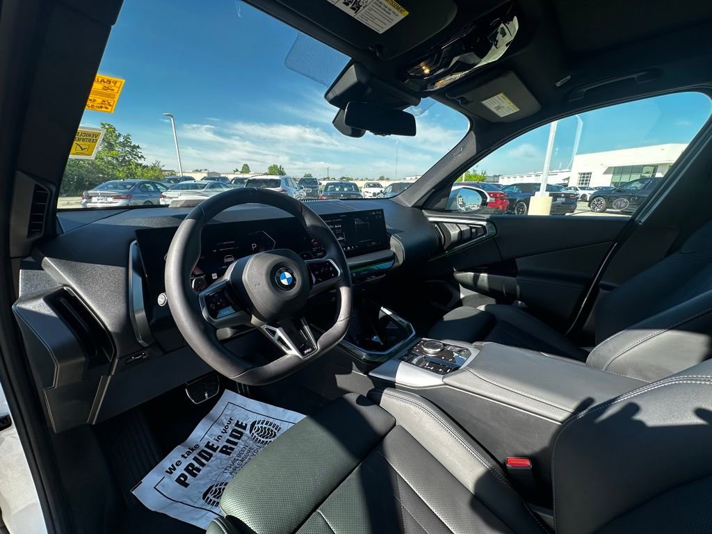 Certified 2025 BMW X3 xDrive30i w/ M Sport Package image 10