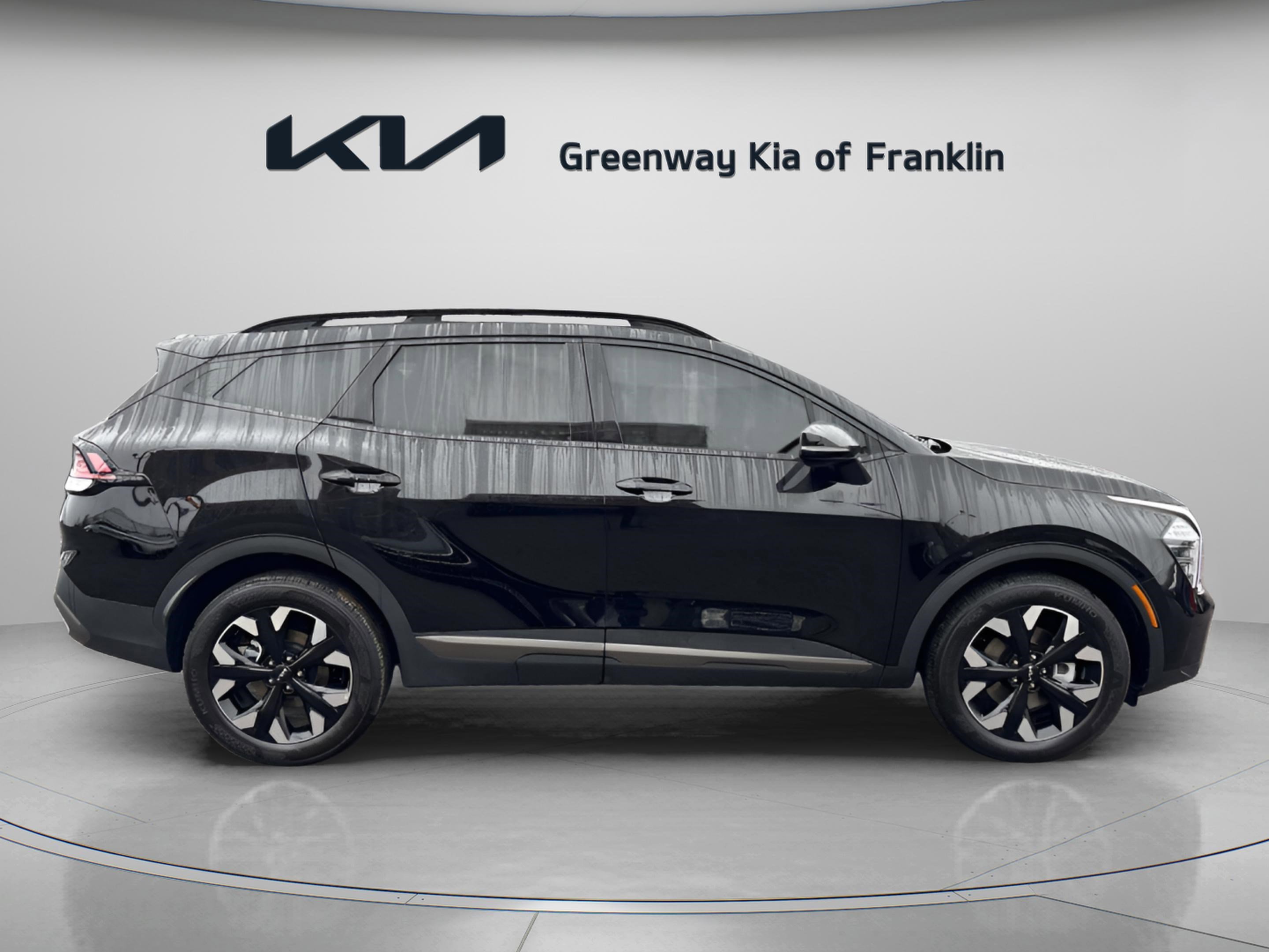 Used 2024 Kia Sportage X-Line w/ X-Line Premium Package image 8