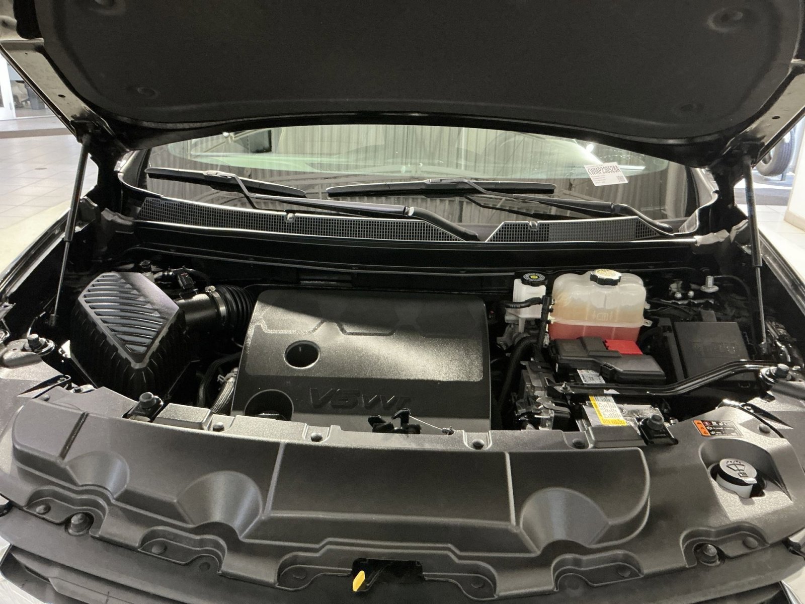 Used 2023 Chevrolet Traverse LS w/ Safety Package image 35