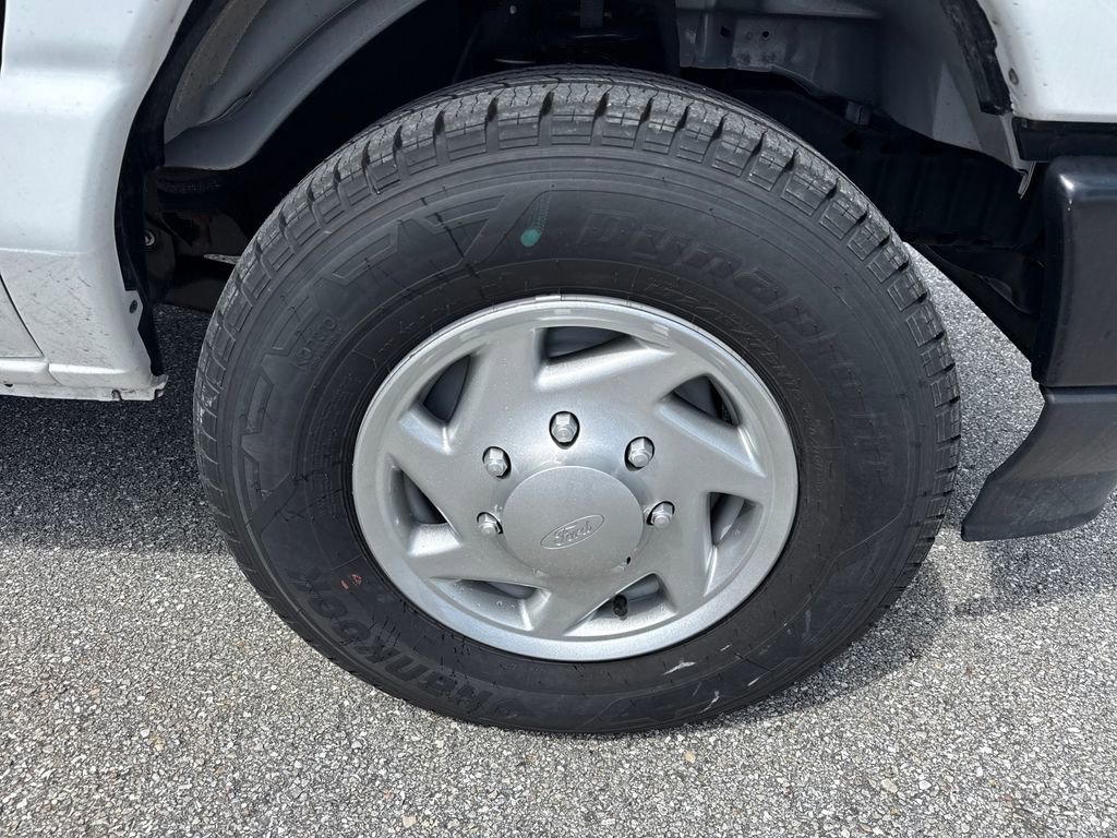 New 2026 Ford E-350 and Econoline 350 Super Duty w/ Power Equipment Group RWD image 10