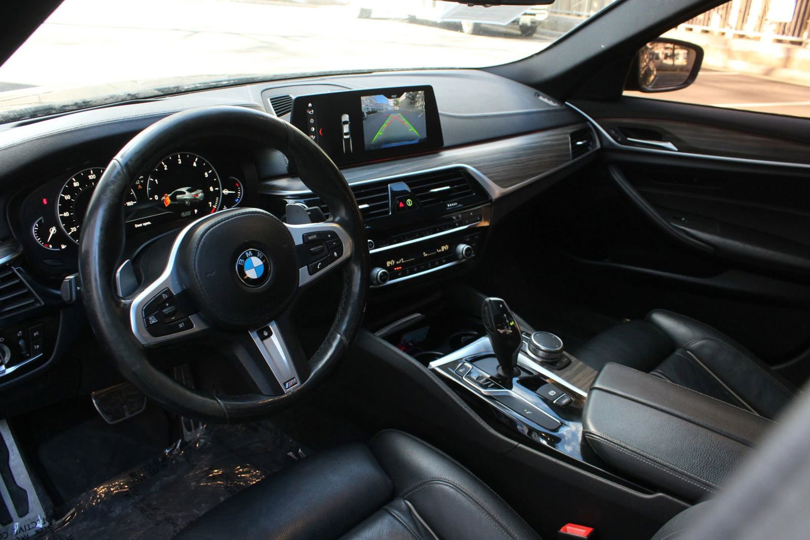 Used 2018 BMW 530i xDrive AWD/4WD image 14