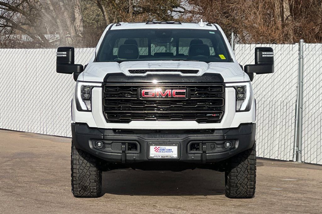 New 2026 GMC Sierra 2500 AT4X w/ AT4X AEV Edition image 6