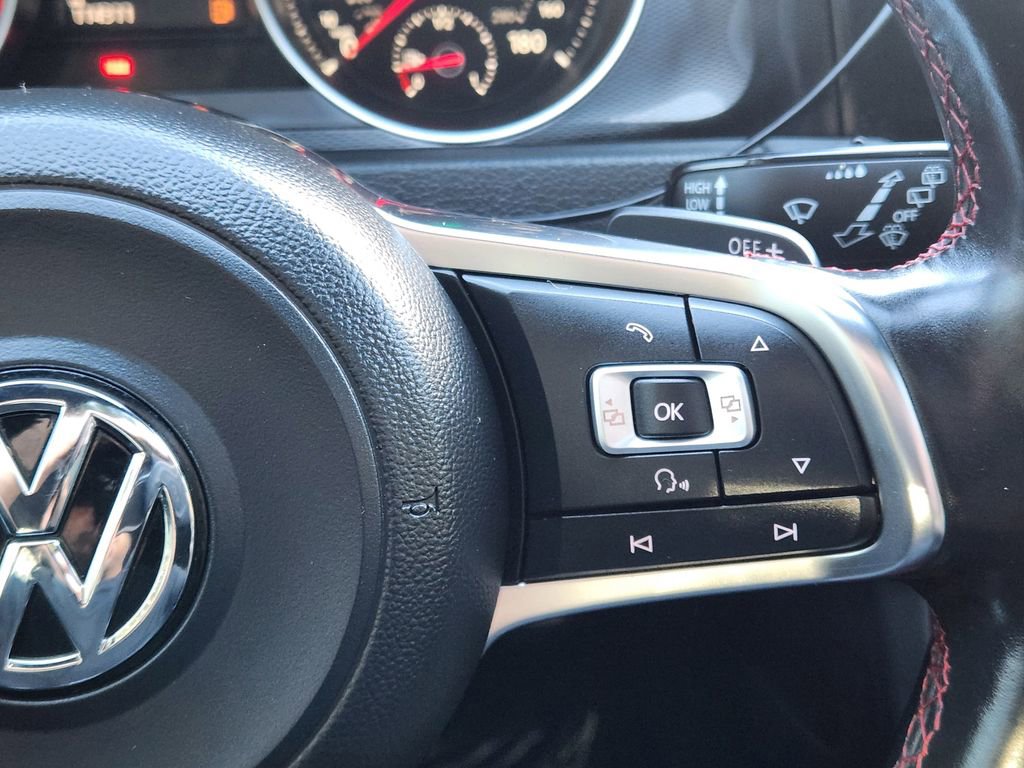 Used 2016 Volkswagen GTI Autobahn image 19