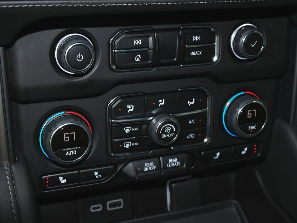 Used 2023 Chevrolet Tahoe Z71 image 29