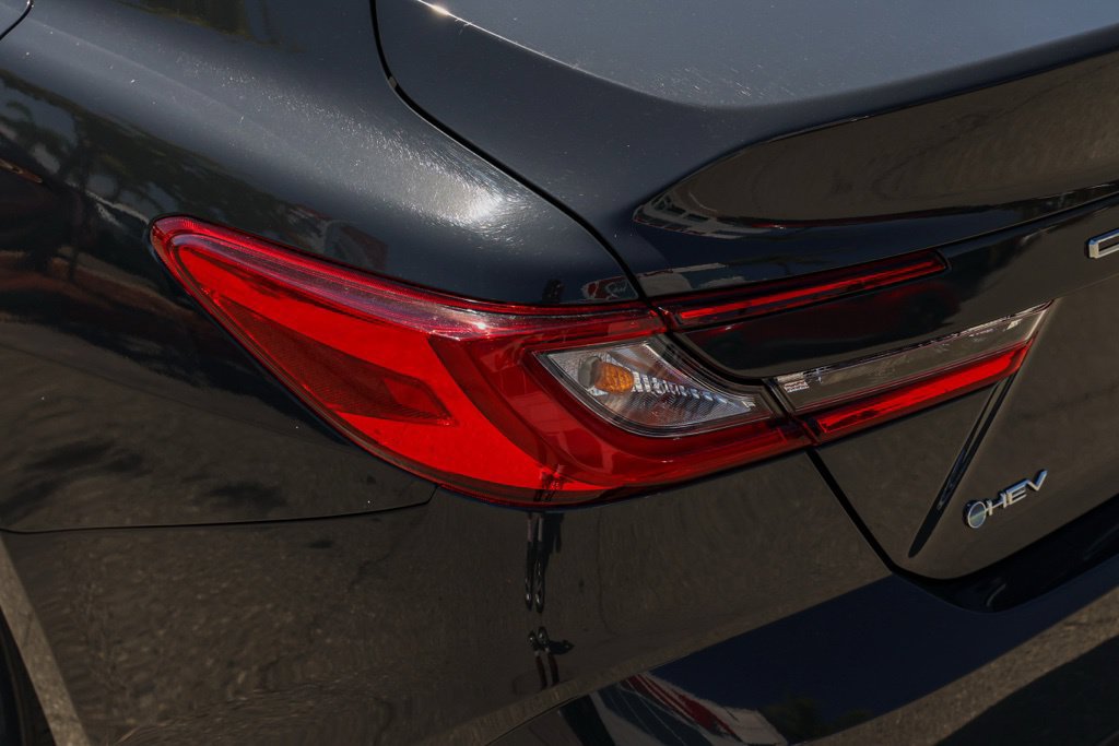Used 2025 Toyota Camry LE FWD image 8