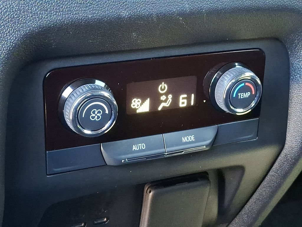 Used 2024 Chevrolet Traverse LT AWD/4WD image 14
