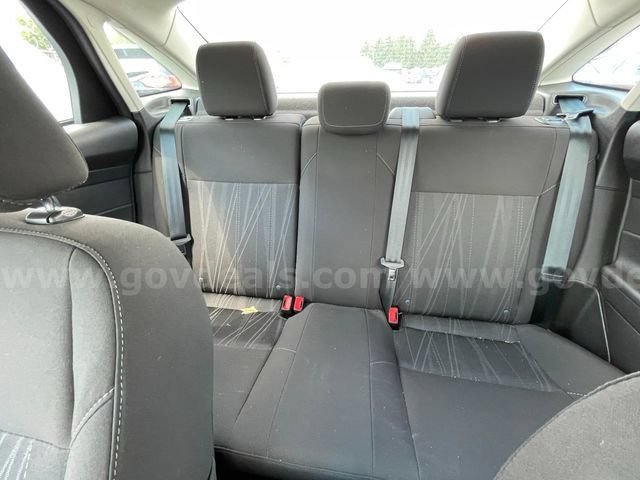 Used 2016 Ford Focus SE FWD image 19