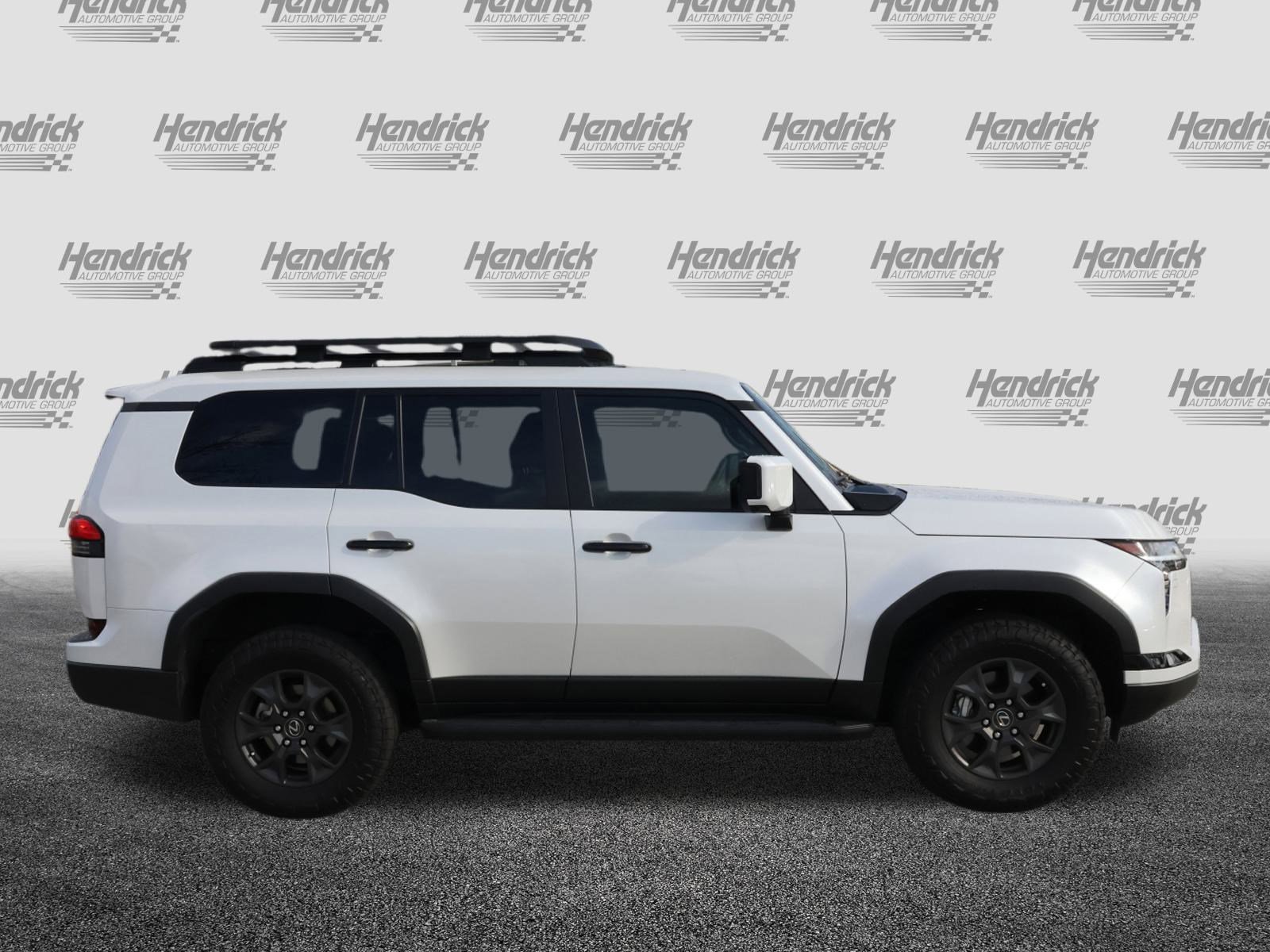 Used 2024 Lexus GX 550 image 10