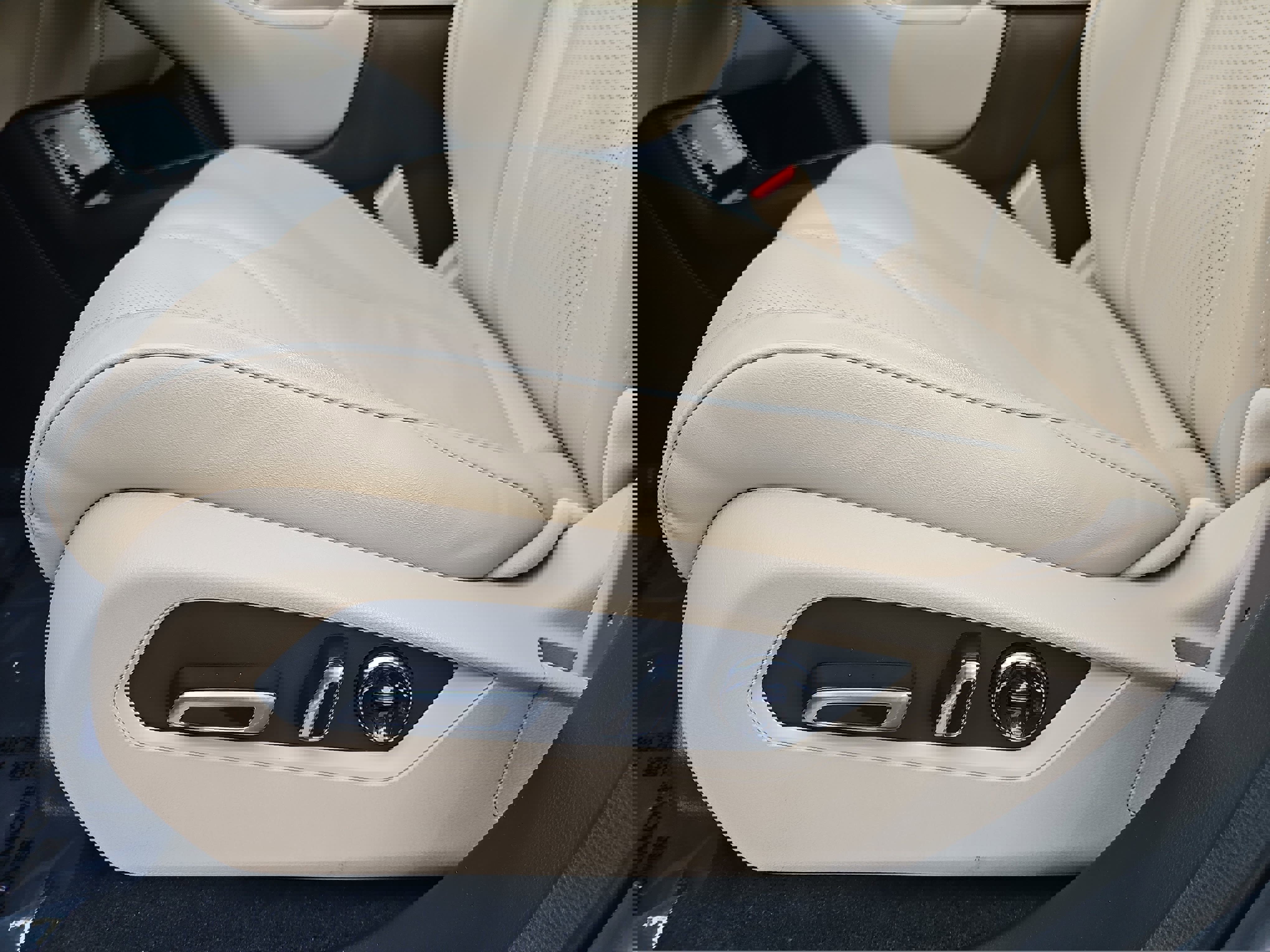 Used 2023 Acura RDX AWD w/ Advance Package image 27