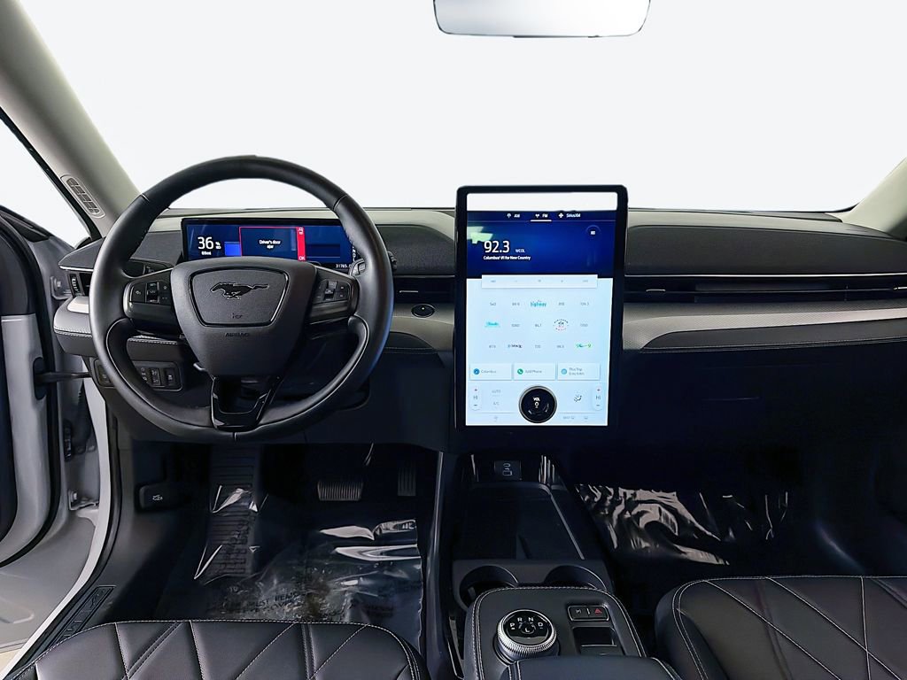 Used 2023 Ford Mustang Mach-E Select image 24