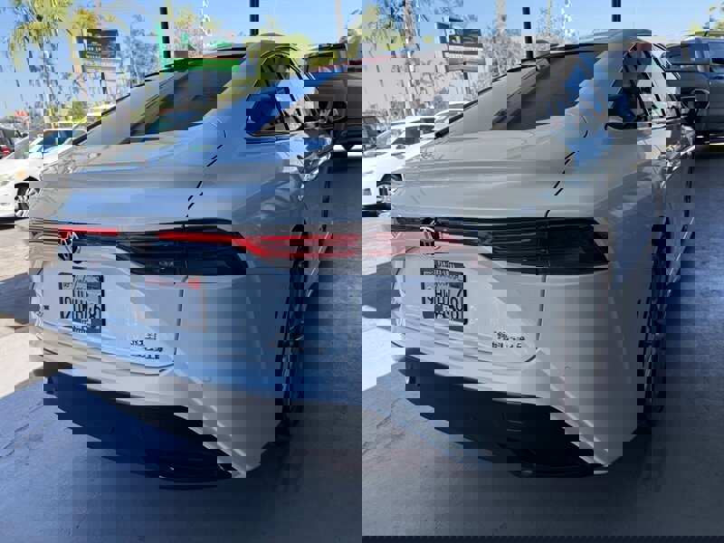 Used 2023 Toyota Mirai XLE w/ Advanced Technology Package RWD image 11