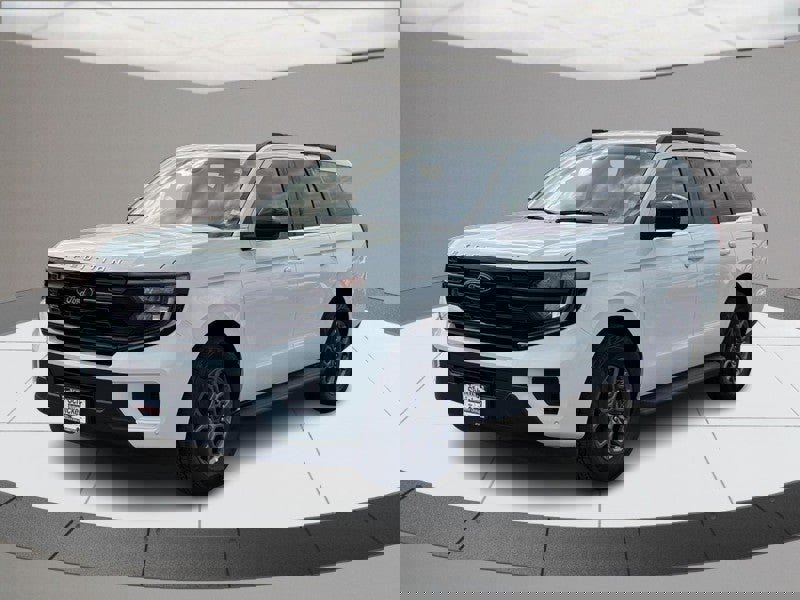 Used 2025 Ford Expedition Active image 8
