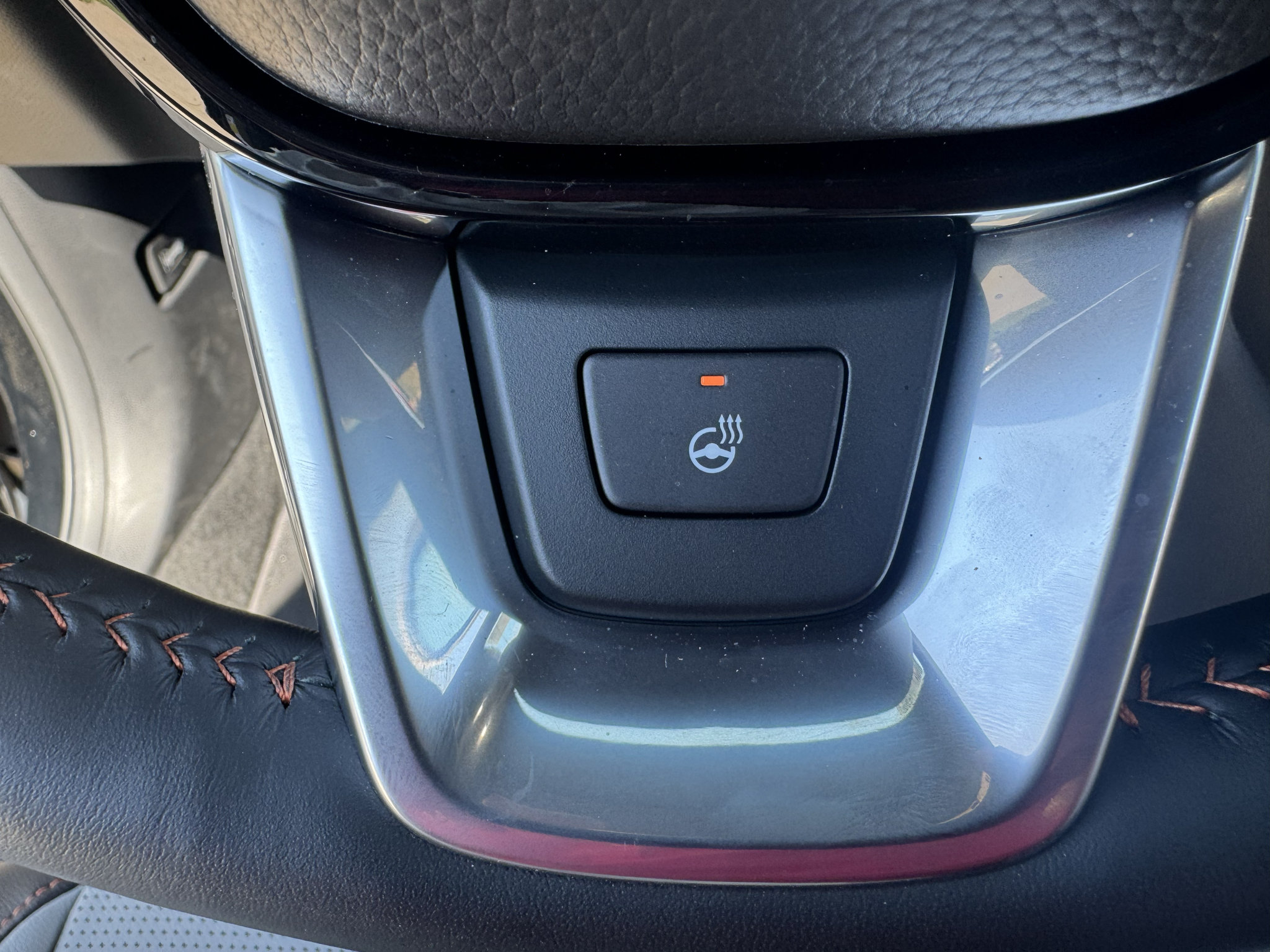 Certified 2026 Honda CR-V Sport Touring image 17
