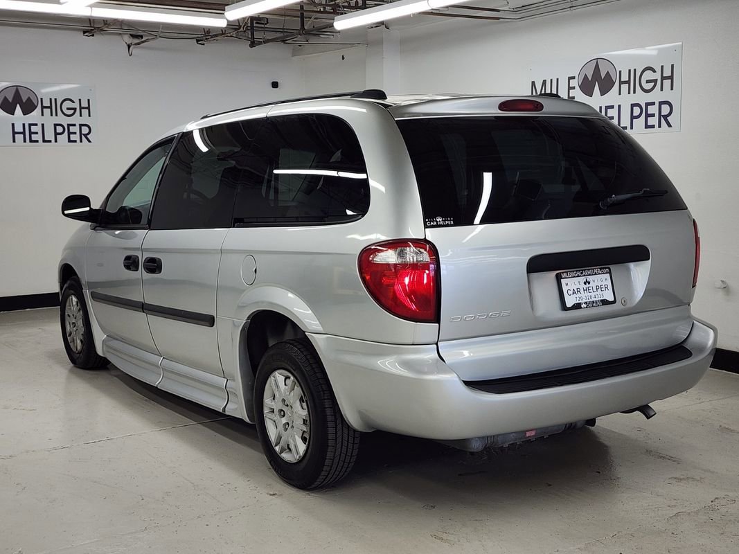 Used 2005 Dodge Grand Caravan SE w/ Popular Equipment Group I image 18