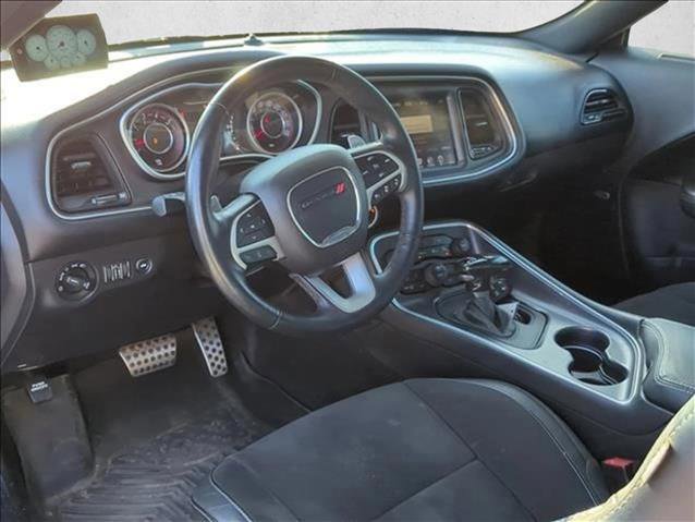 Used 2015 Dodge Challenger R/T Scat Pack w/ Leather Interior Group image 13