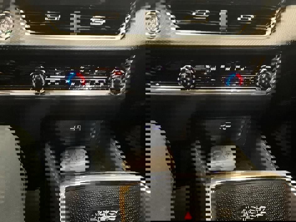 New 2026 Chevrolet Equinox LT image 21