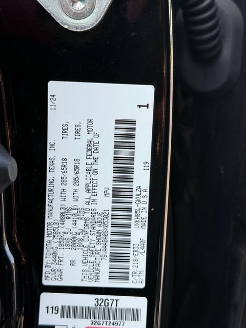 Used 2025 Toyota Sequoia TRD Pro w/ Tow Technology Package AWD/4WD image 28