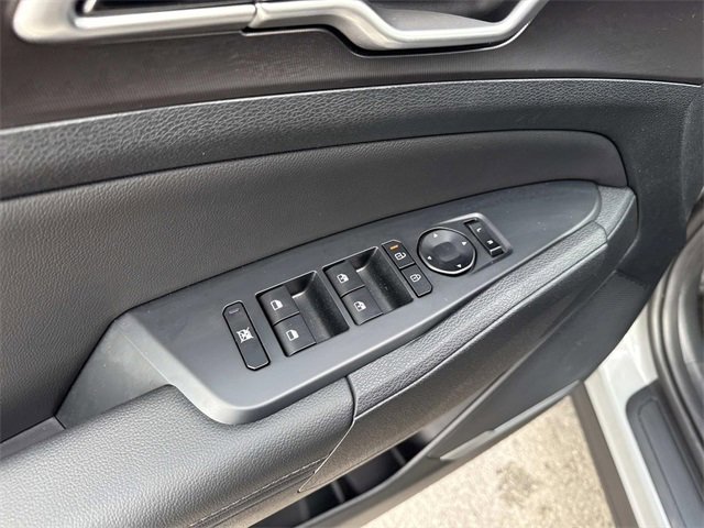 New 2026 Kia Sportage EX image 10