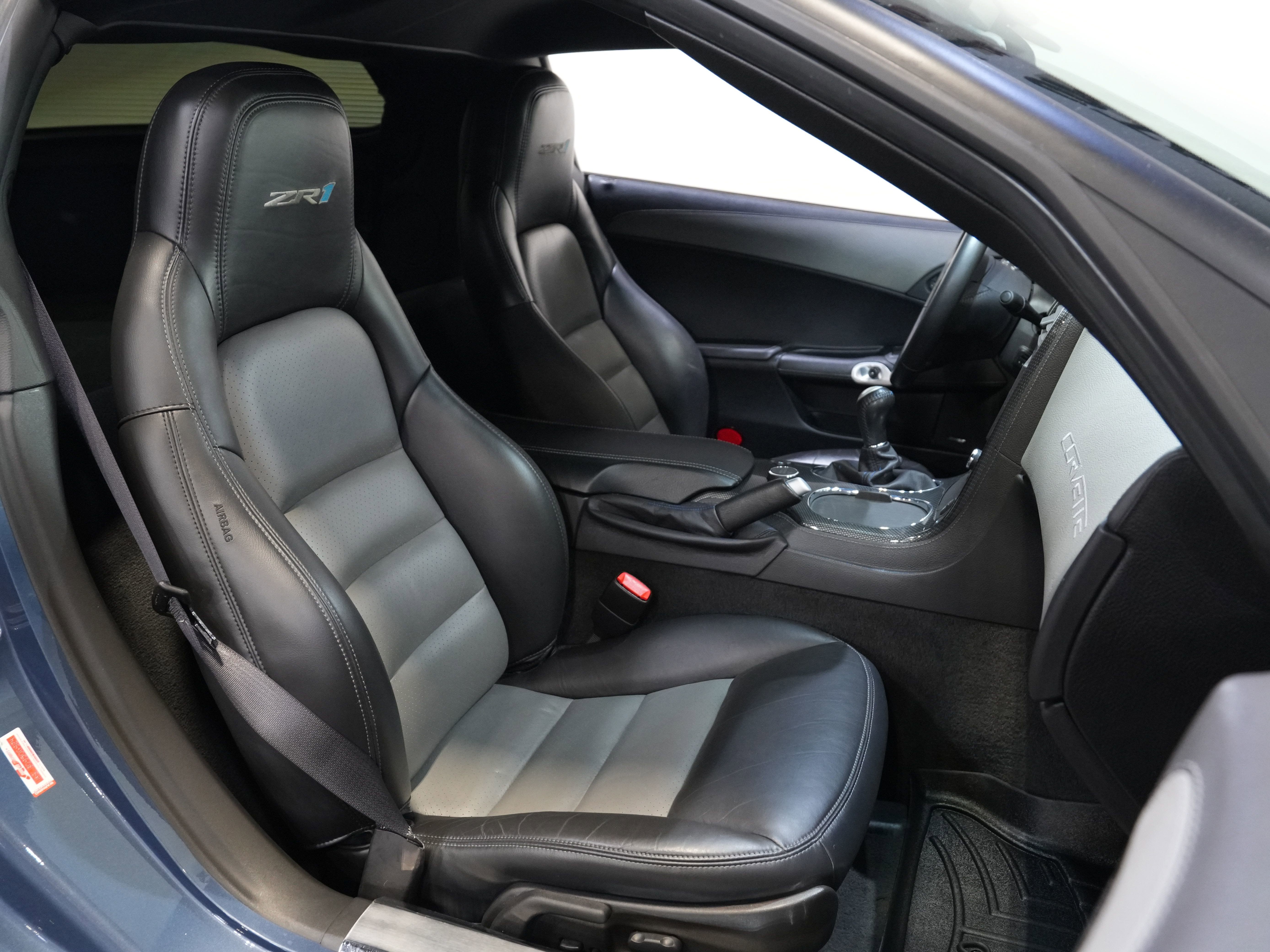Used 2011 Chevrolet Corvette ZR1 w/ Preferred Equipment Group RWD image 30