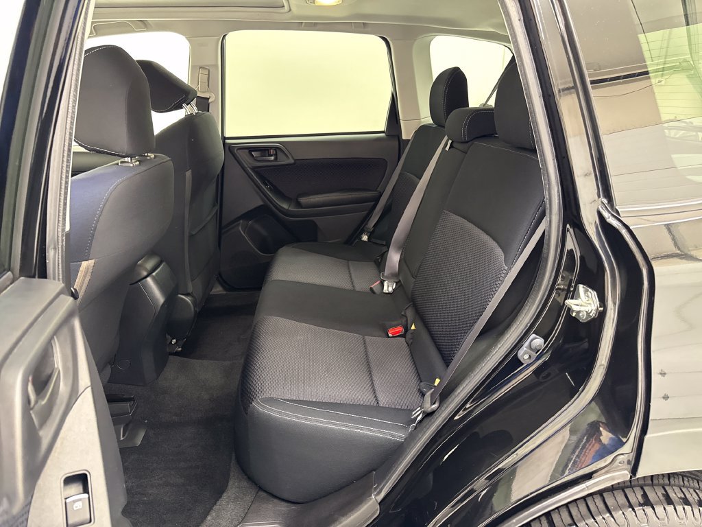 Used 2017 Subaru Forester 2.5i Premium w/ Protection Package #1 AWD/4WD image 25