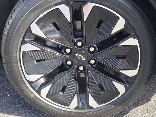 Used 2025 Chevrolet Blazer EV RS AWD/4WD image 9