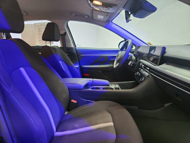Used 2025 Hyundai Sonata SEL FWD image 21