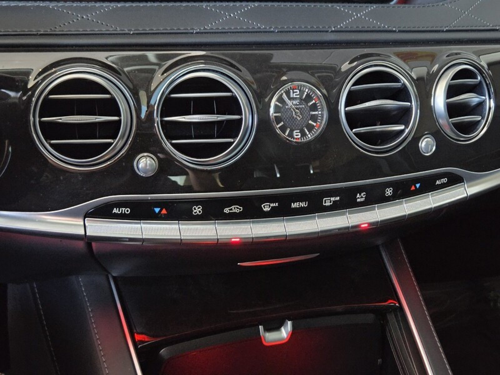 Used 2016 Mercedes-Benz Maybach S 600 image 36