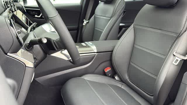 Certified 2026 Mercedes-Benz GLC 300 4MATIC image 23