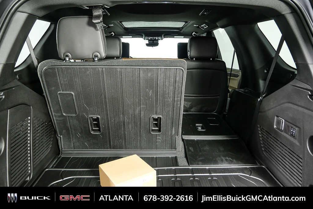 Used 2026 GMC Yukon Denali Ultimate AWD/4WD image 34