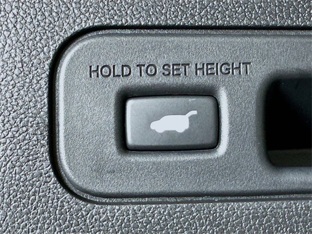 Certified 2026 Honda Odyssey Touring image 12