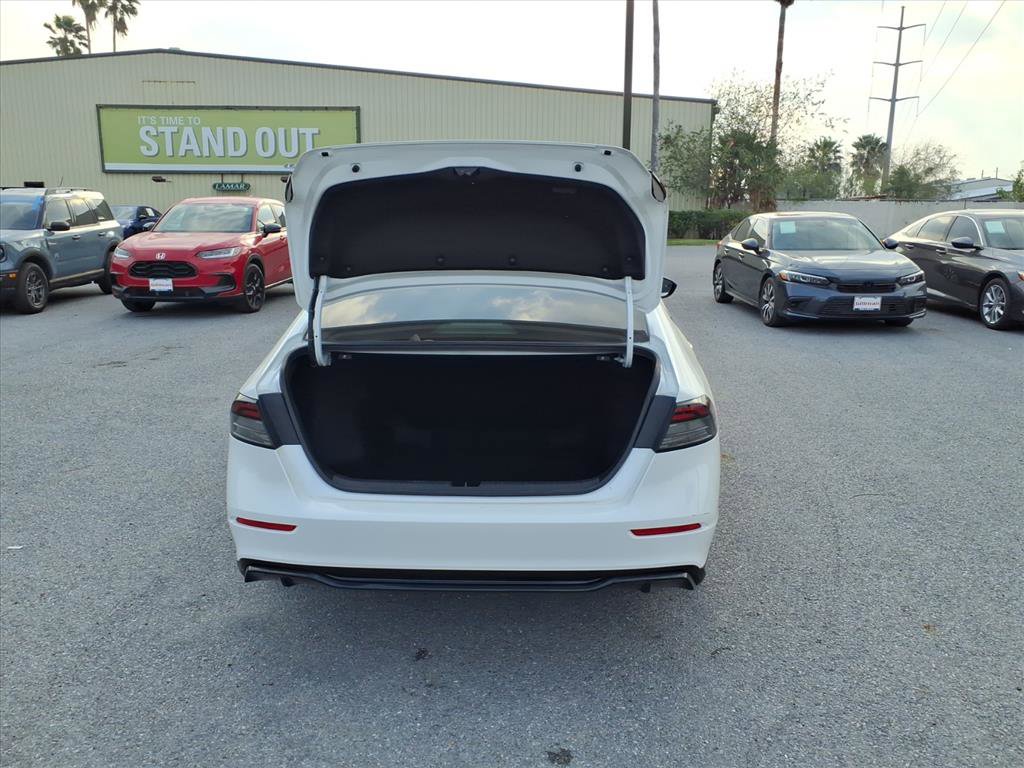 Used 2024 Honda Accord Sport image 26