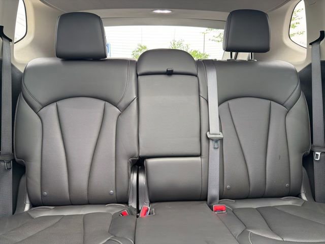 Used 2020 Buick Envision Essence FWD image 31