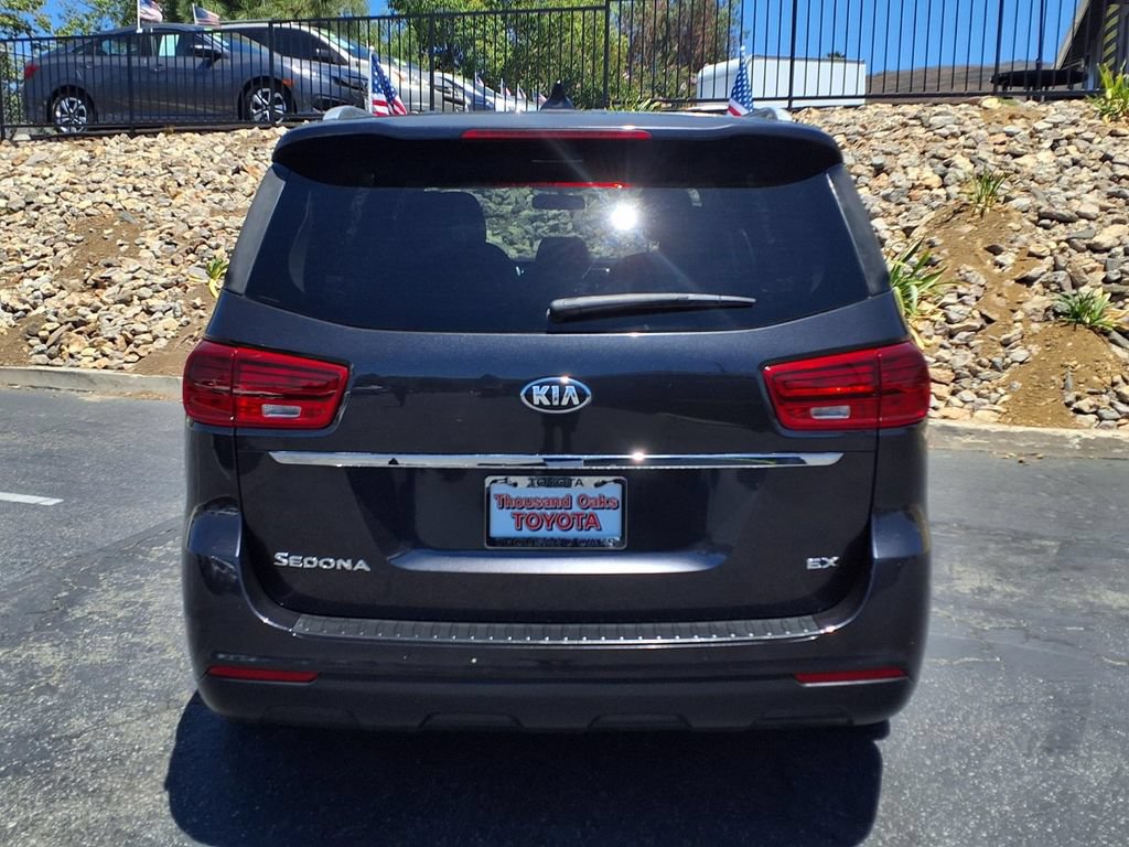 Used 2019 Kia Sedona EX FWD image 7