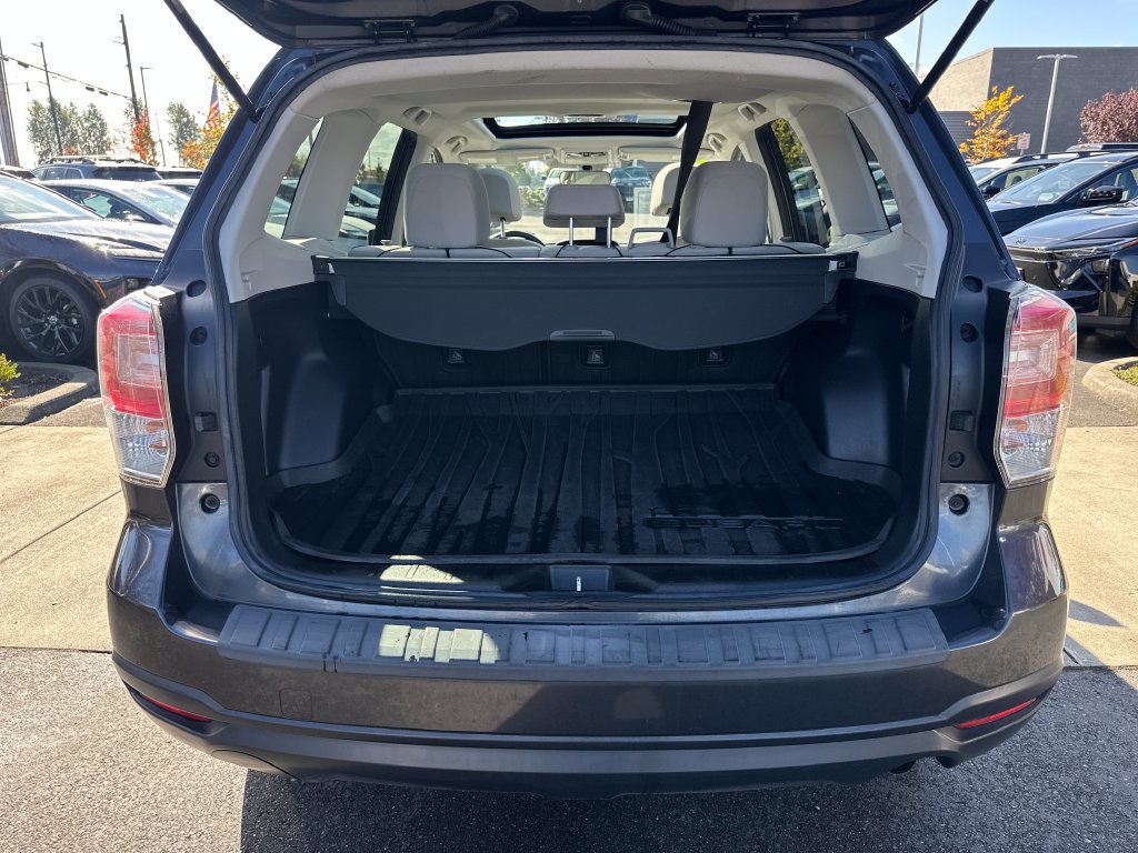 Used 2018 Subaru Forester 2.5i Premium w/ Protection Package #3 AWD/4WD image 26