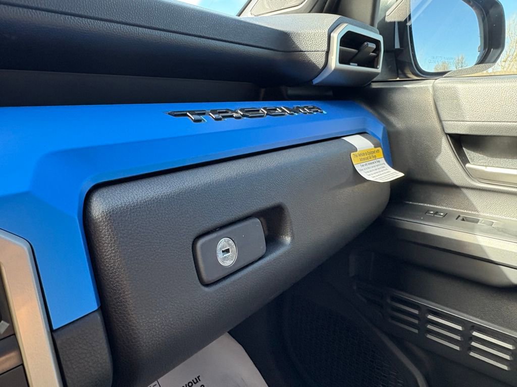 New 2025 Toyota Tacoma TRD Sport image 32