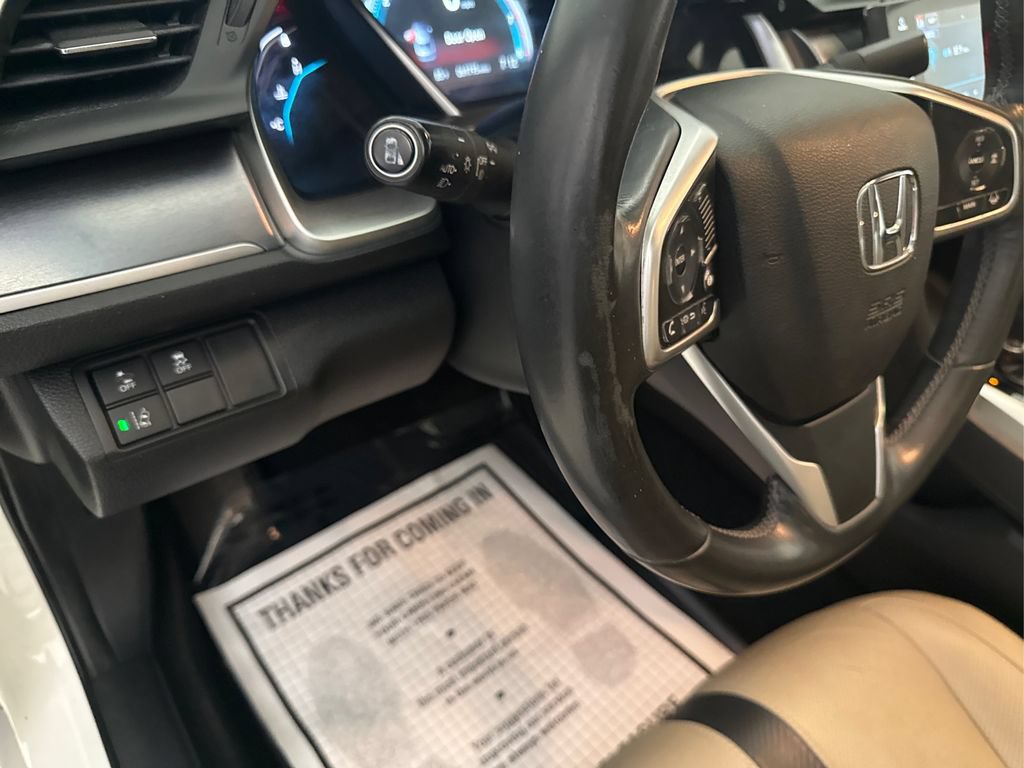 Used 2018 Honda Civic Touring image 31