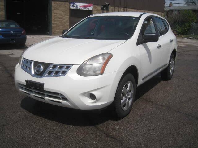 Used 2014 Nissan Rogue S AWD/4WD image 1