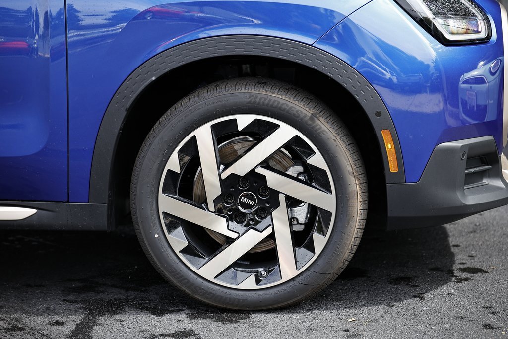 New 2026 MINI Cooper Countryman S w/ Comfort Package Max image 4