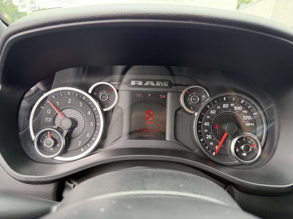 Used 2025 RAM 1500 Big Horn AWD/4WD image 35