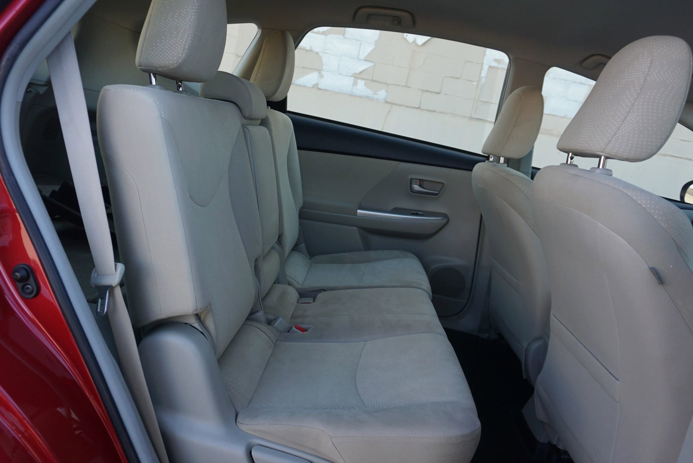 Used 2012 Toyota Prius V Two image 16