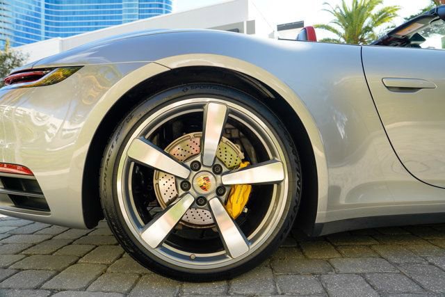 Used 2021 Porsche 911 Carrera image 28